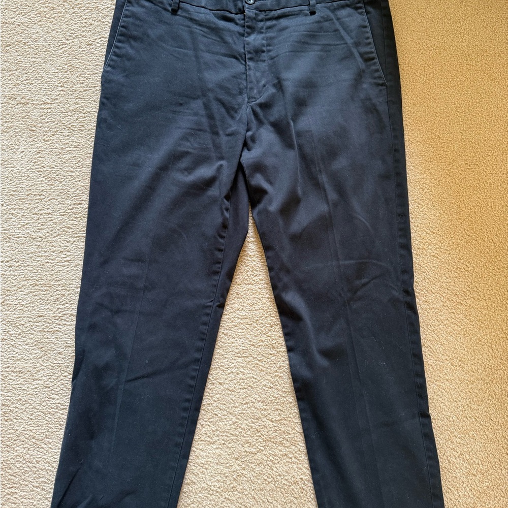 Dockers Men's Dark Navy Chinos
